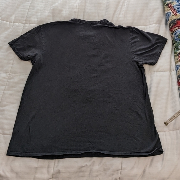 Avatar the last Airbender graphic tee size Large - Picture 2 of 6